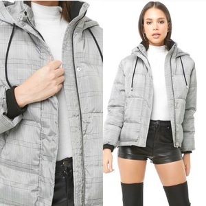 NEW Plaid Gray Hooded Puffer Jacket